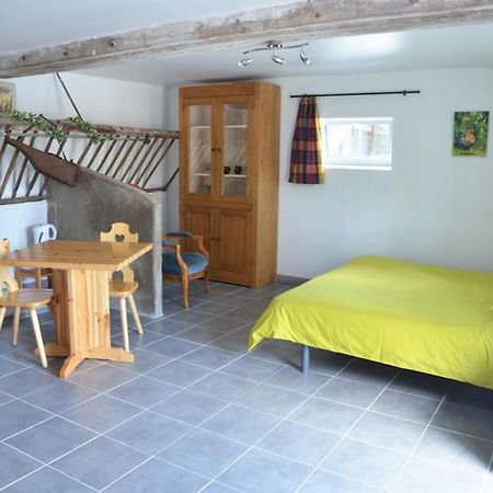 La Petite Ferme Bed and Breakfast Mazé Eksteriør billede